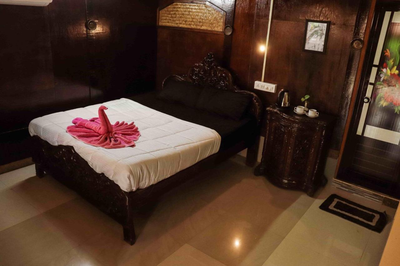 Kerala Bamboo house Hotel Varkala Bagian luar foto