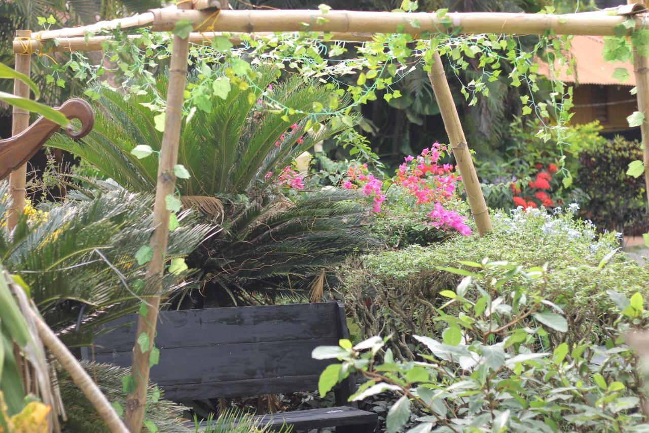 Kerala Bamboo house Hotel Varkala Bagian luar foto