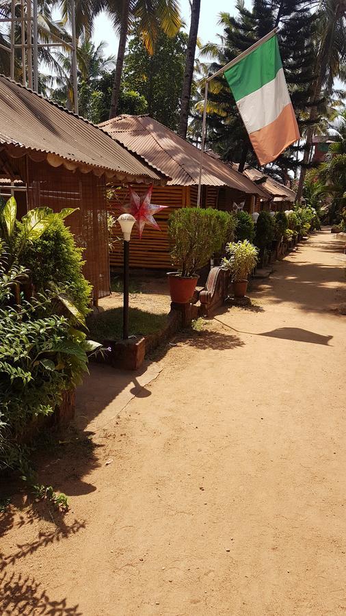 Kerala Bamboo house Hotel Varkala Bagian luar foto