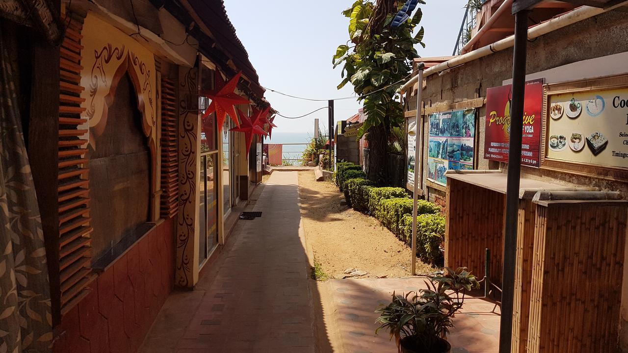 Kerala Bamboo house Hotel Varkala Bagian luar foto
